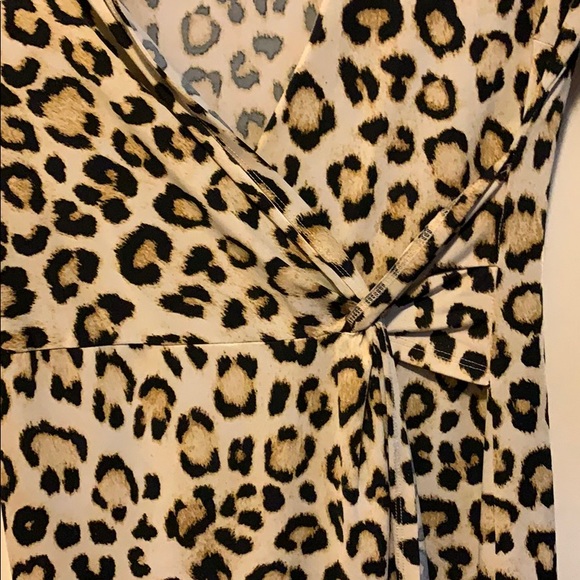 Dress - Picture 4 of 6